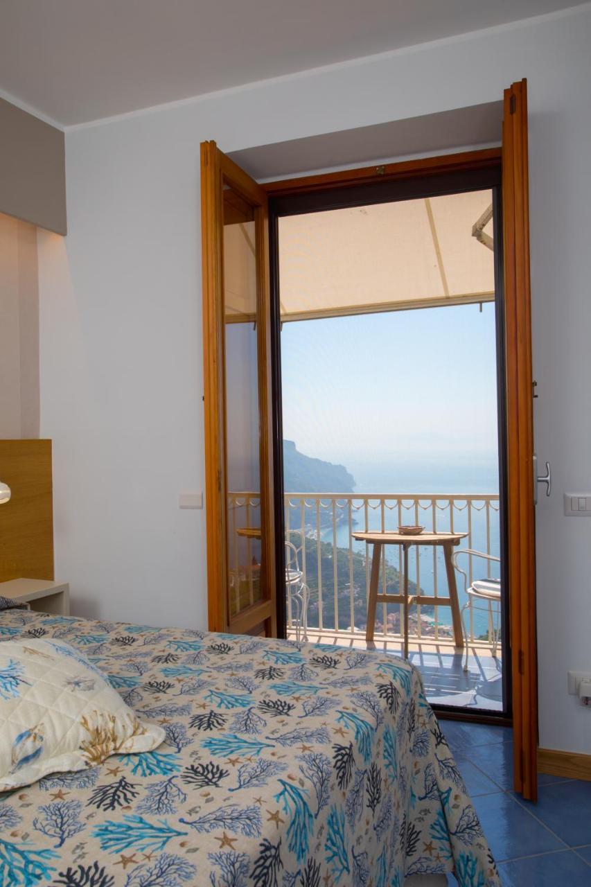 A Casa Di Nonna Marianna Acomodação com café da manhã Ravello Exterior foto